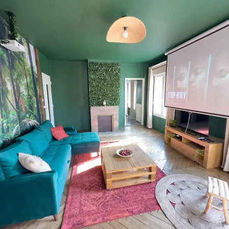 Appartement Jungle Urbain- Sauna - Cine - Hamac - Hyper Centre *